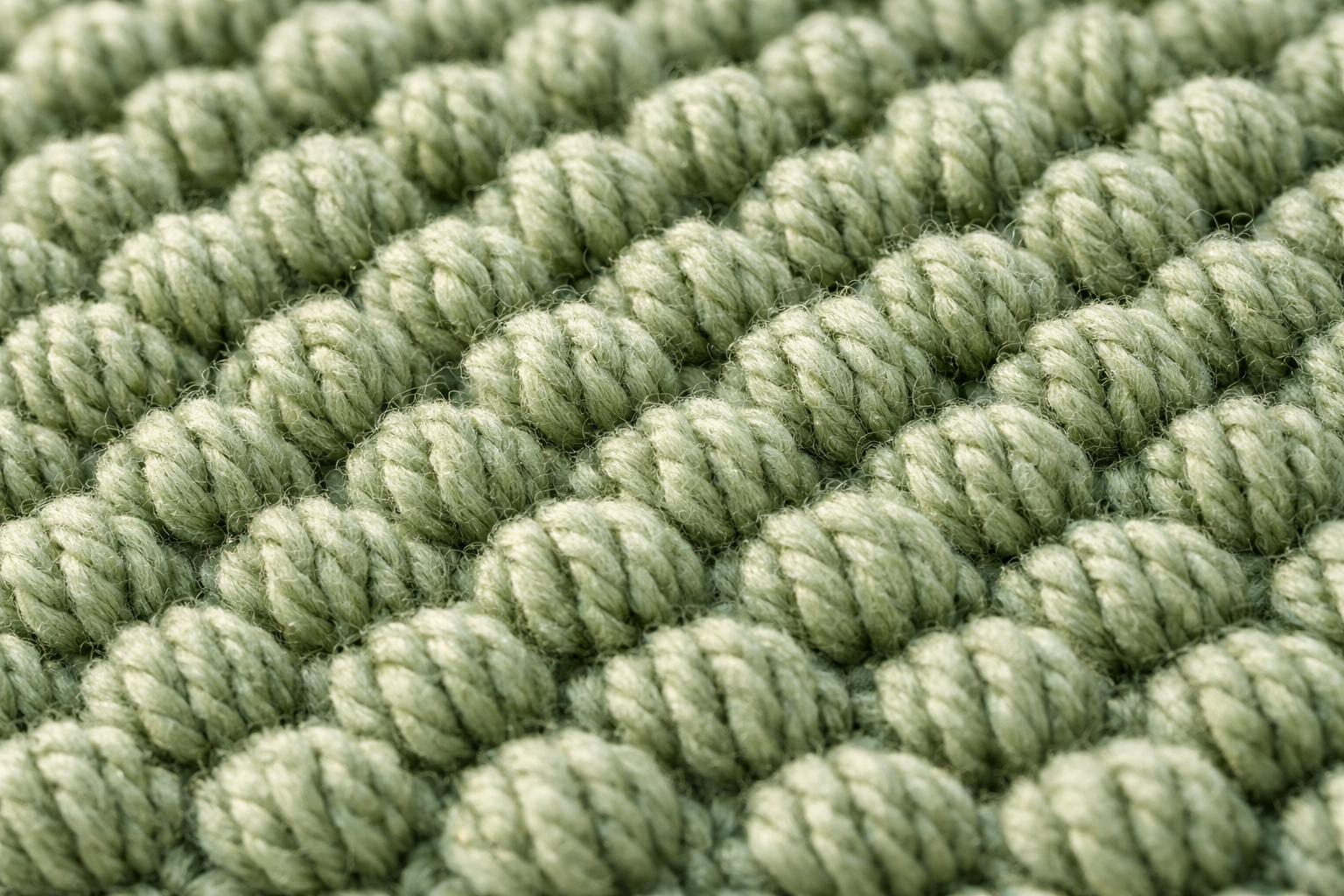 Bukle (loop) dokulu punch nakışı yüzeyi